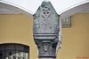 capitelli via Belzoni, 140