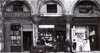 Botteghe in piazza della Frutta,nel 1938