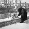 fiori in Prato_Nonna e nipote(Toniato)1950