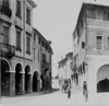 Piazza Petrarca1918